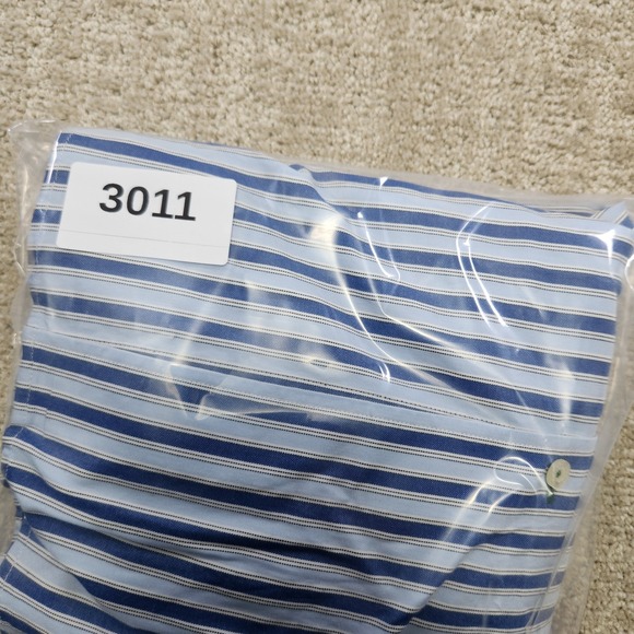 Vintage Lacoste Shirt Men 44 (XL) Vertical Striped Button Up Alligator Logo Blue - Picture 11 of 11